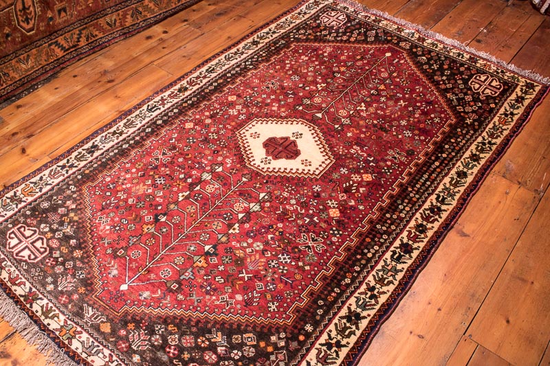 4829 Persian Qashqai Soghad Bahman Oriental Carpet 140x233cm (4.7 x 7.7½ft)